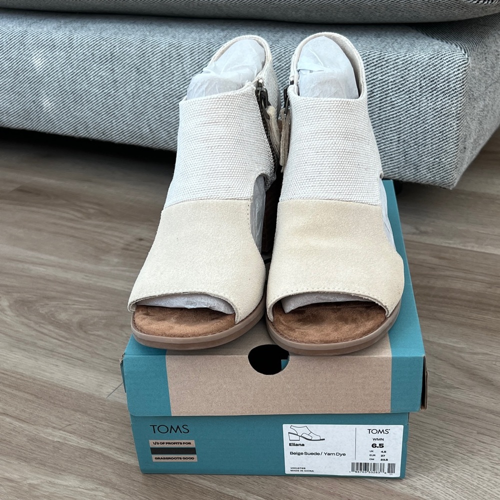 TOMS Cream Women's Open-Toe Sandals